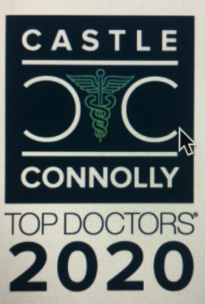 A black and white picture of the top doctors 2 0 2 0 logo.